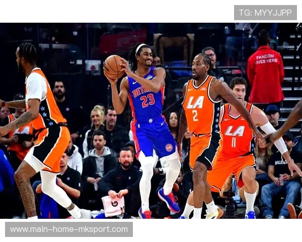 快船防守体系塌方！卢帅点名想念小卡的篮板与防守